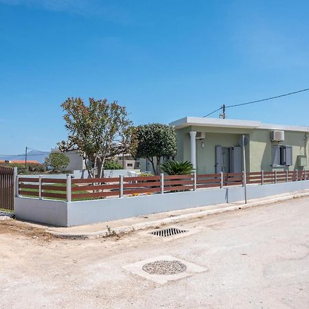 Вилла Lahardi - Seaside House Киссамос Экстерьер фото