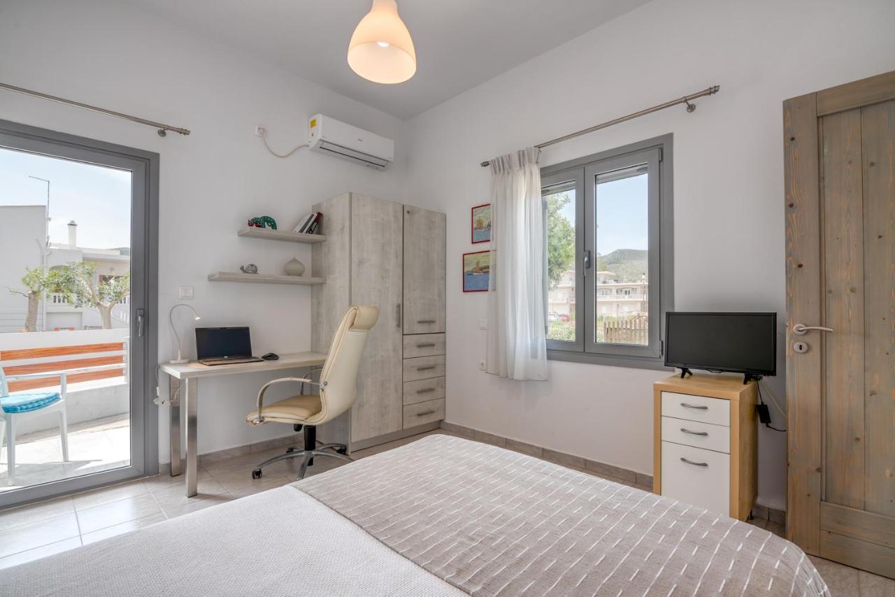 Вилла Lahardi - Seaside House Киссамос Экстерьер фото