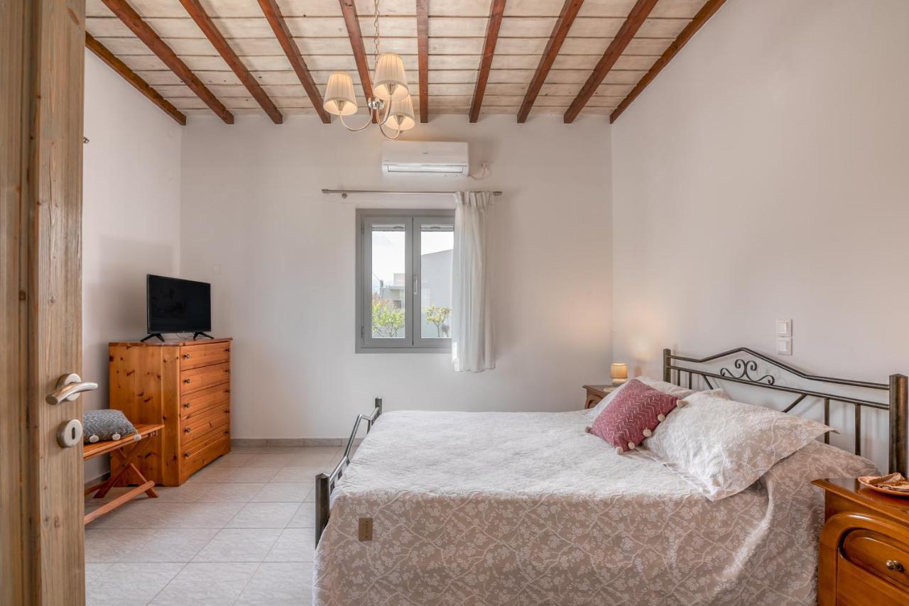 Вилла Lahardi - Seaside House Киссамос Экстерьер фото