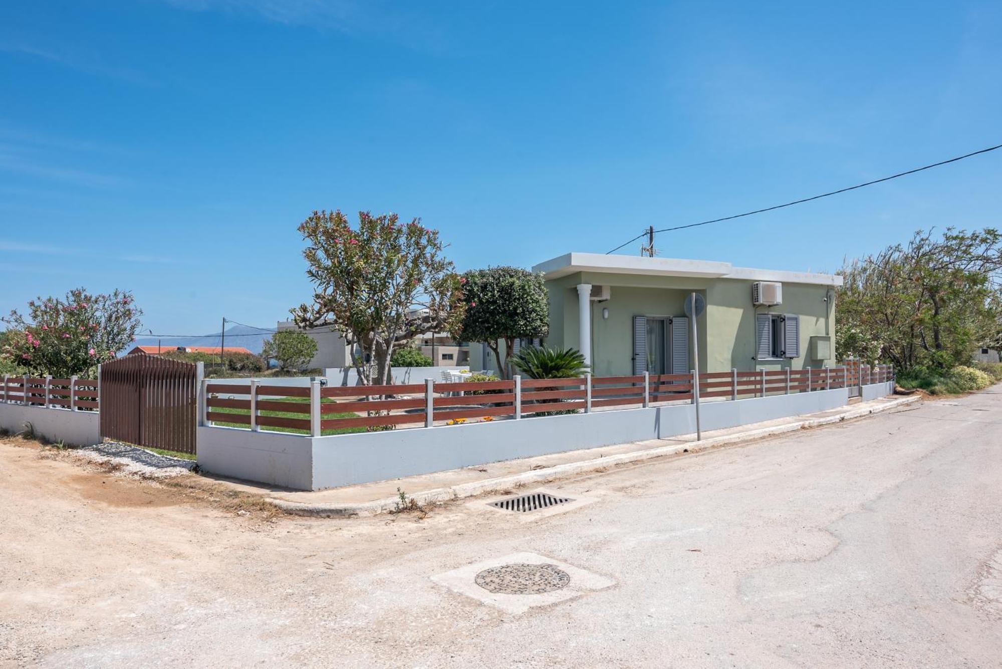 Вилла Lahardi - Seaside House Киссамос Экстерьер фото